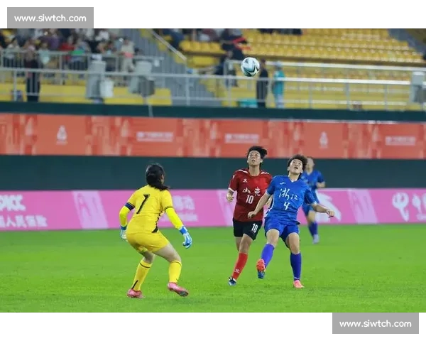 聚焦足球实时比分数据解析赛况走势与精彩瞬间速递全球联赛权威更新