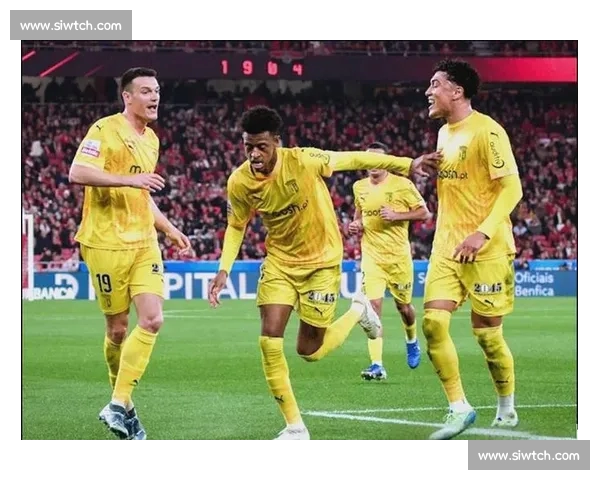 欧洲五大联赛周末焦点对决前瞻与赛程看点全解析球队状态战术分析